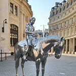 expo-sculpture-paris-bourse-de-commerce-charles-ray-art-contemporain