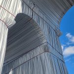 arc-de-triomphe-detail-empaquetage-christo-paris