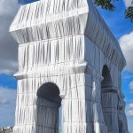 arc-de-triomphe-empaquete-christo-expo-gratuite-paris