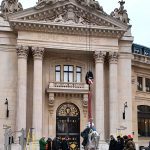 expo-charles-ray-paris-sculpture-installation-bourse-de-commerce-pinault