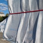 expo-christo-empaquetage-arc-de-triomphe-detail-tissu-corde-rouge