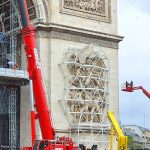 expo-gratuite-paris-christo-etape-installation-arc-de-triomphe-empaquete