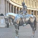 expo-sculpture-paris-charles-ray-art-contemporain-bourse-de-commerce-pinault